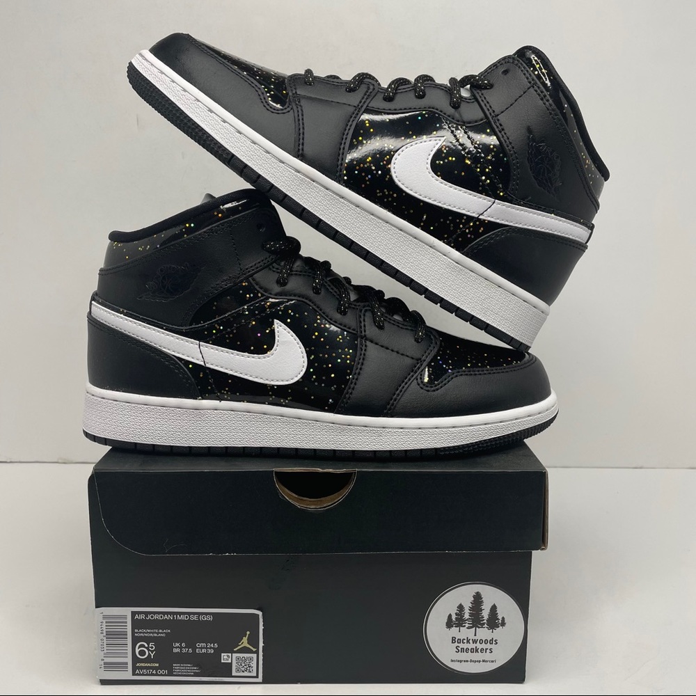 Nike Air Jordan 1 Retro Mid SE “Sparkle” NEW